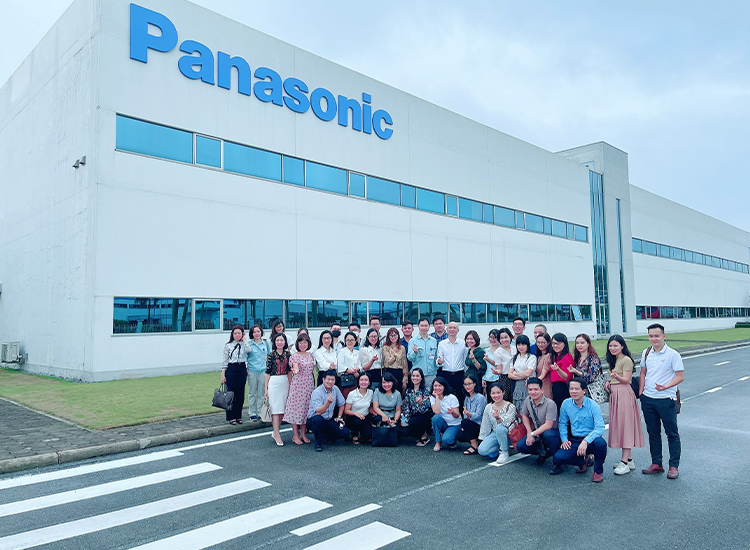 VALOMA tổ chức chuyến tham quan thực tế tại panasonic và jupiter Việt Nam