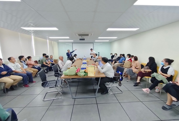 VALOMA kết nối với aj total Việt Nam