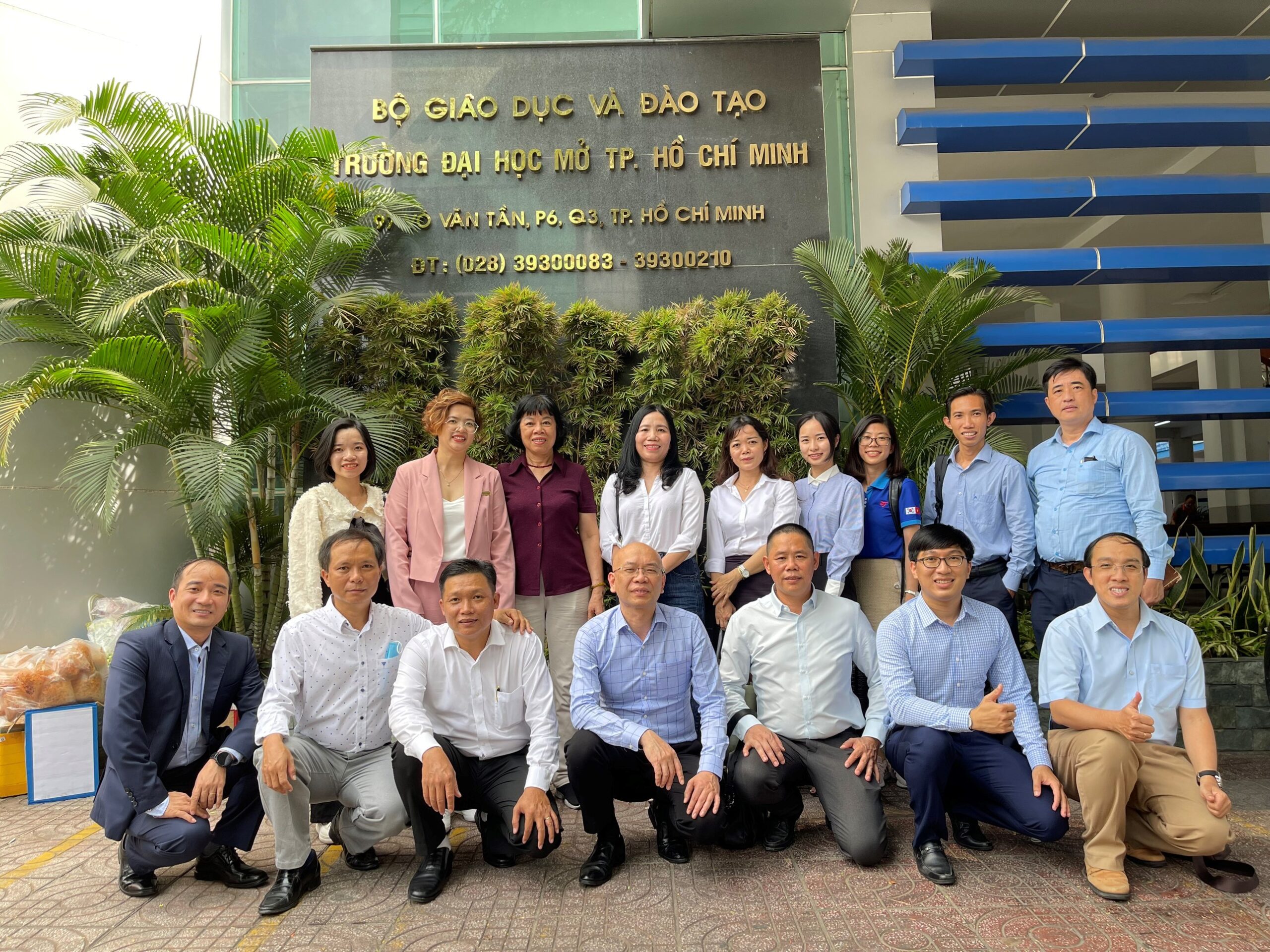 VALOMA thăm và làm việc tại trường đại học mở TP. HCM