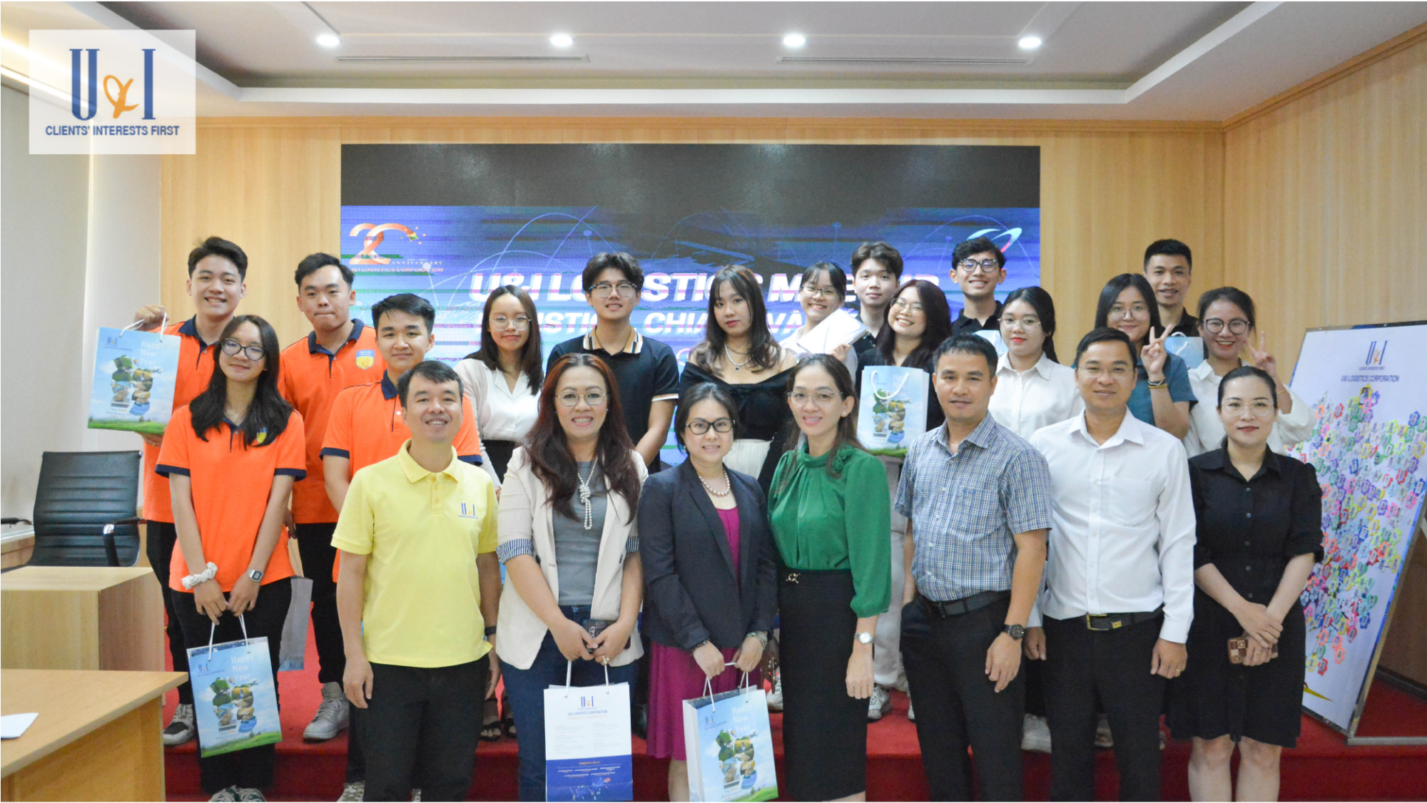 “U&I Logistics meetup” – gặp gỡ top 8 cuộc thi tài năng trẻ Logistics Việt Nam 2022