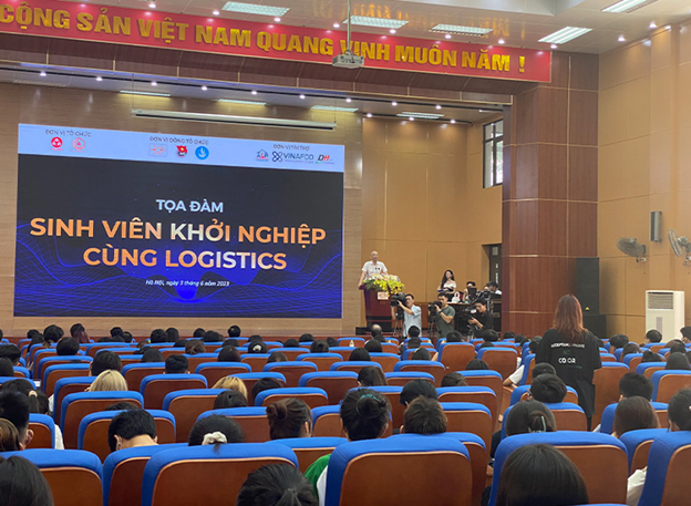 Vietnam student Logistics club network provides students’ voices through the seminar “students startup with Logistics”